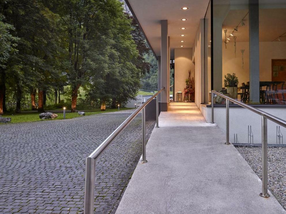 Hotel Toedi Linthal ภายนอก รูปภาพ