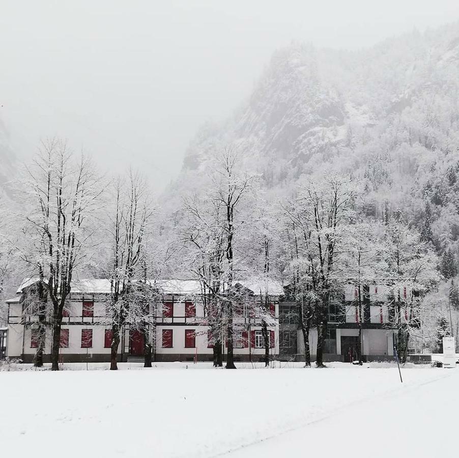 Hotel Toedi Linthal ภายนอก รูปภาพ
